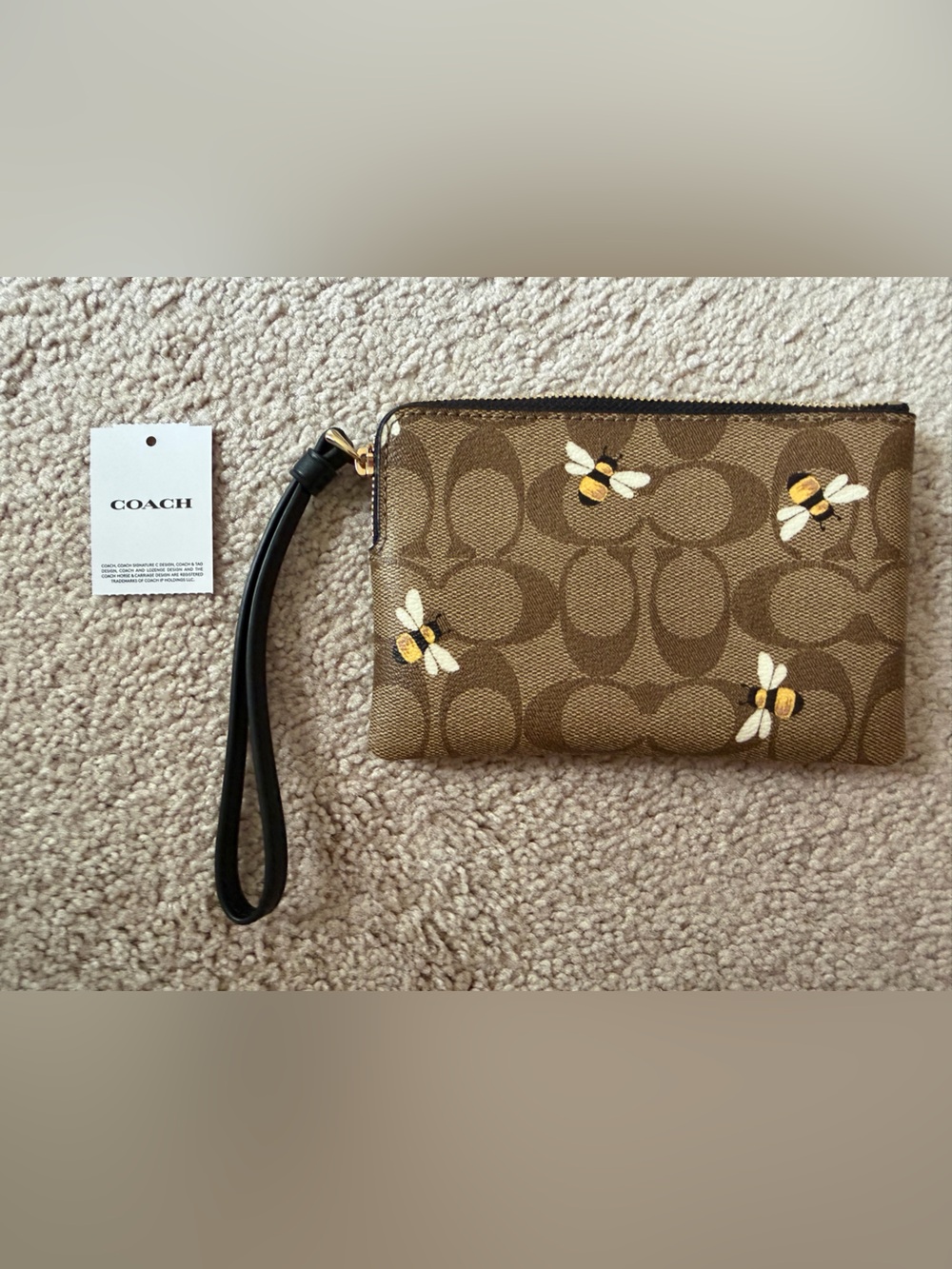 Coach Khaki/Brown Signature Canvas Bee Wristlet with Black Strap BNWT - Picture 2 of 3